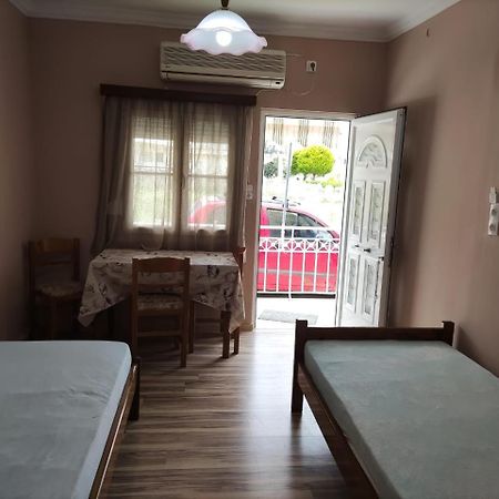 Sissy Apartment วราฮาติ ภายนอก รูปภาพ