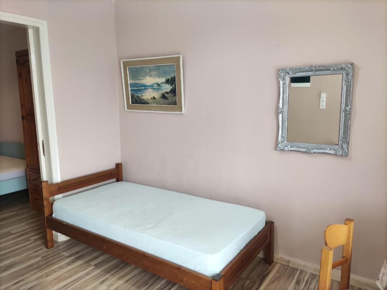 Sissy Apartment วราฮาติ ภายนอก รูปภาพ